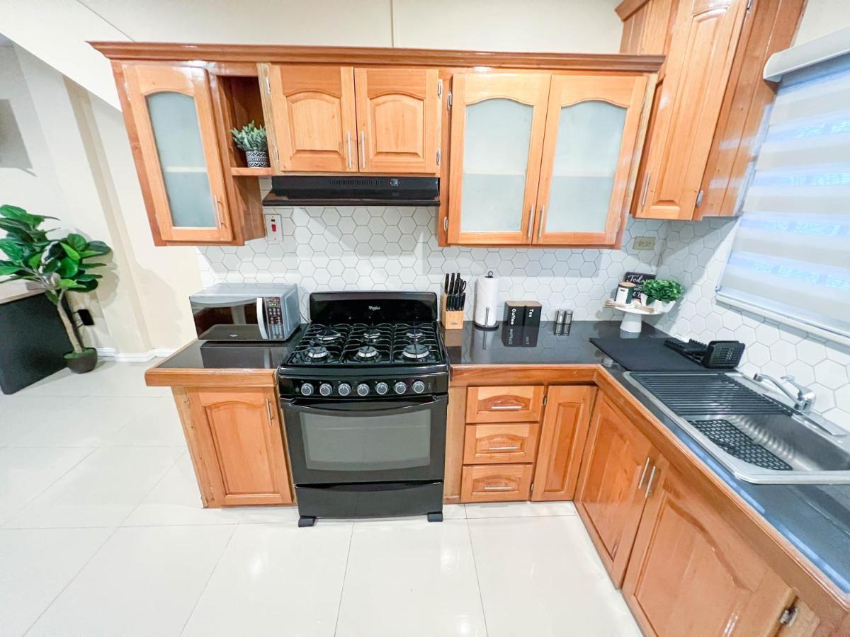 Port of Spain Stacys Place #4 Studio Apartment מראה חיצוני תמונה